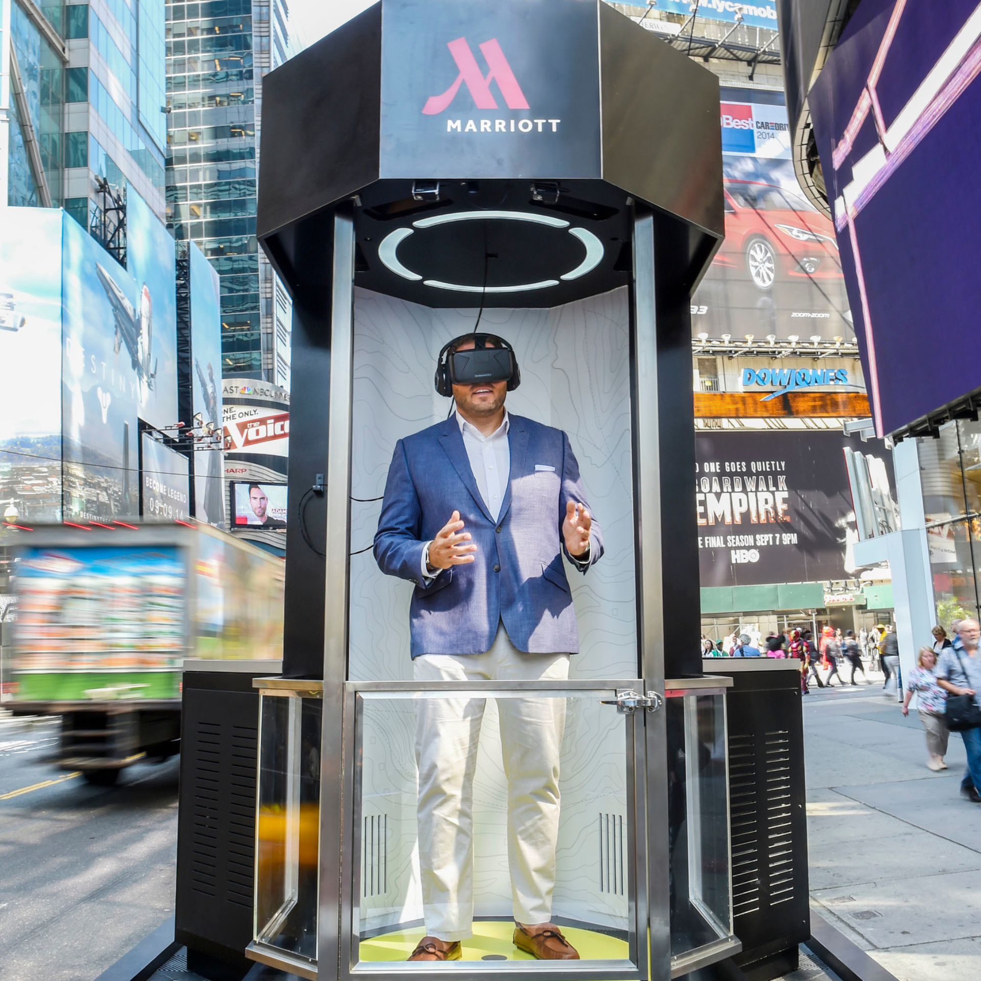 Now Viewing: Marriott VR Brand Activation - THE ALONAVERSE